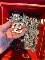 Lot de lettre autocollant plexi, Enlèvement, Comme neuf