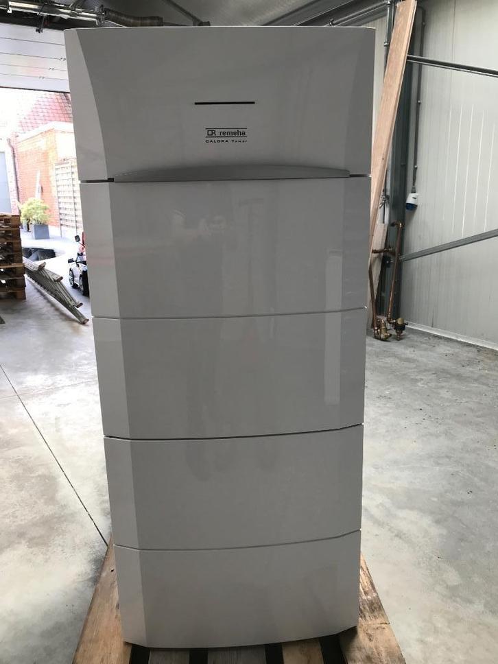 Remeha Calora TOWER Gas 25 Si, Doe-het-zelf en Bouw, Chauffageketels en Boilers, Zo goed als nieuw, Boiler, Aardgas, 100 liter of meer