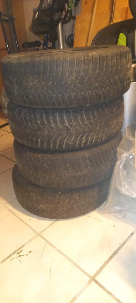 4 roues + pneus hiver 16" Goodyear 195/55 R16, Auto-onderdelen, Banden en Velgen, Band(en), Winterbanden, 16 inch, 195 mm, Personenwagen