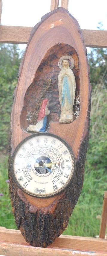 baromètre sur tronc coupé décor lourdes  beschikbaar voor biedingen