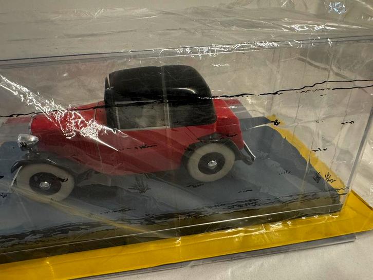 Kuifje auto 1:24 de rosengart uit gebroken oor nr 16, Verzamelen, Stripfiguren, Nieuw, Kuifje, Ophalen of Verzenden