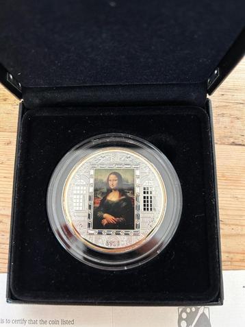 Mona Lisa zilveren munt (93,3g) met Swarovski kristallen beschikbaar voor biedingen