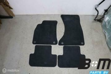 Set vloermatten Audi A5 8T 8K1863691F