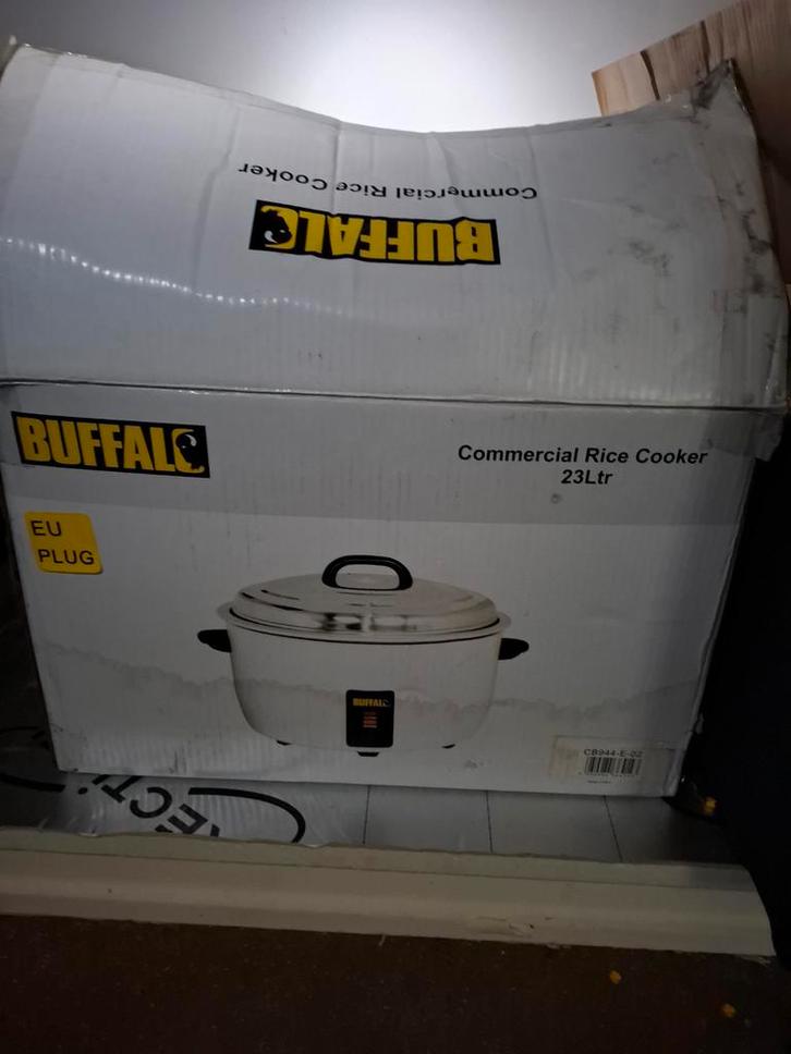 cuiseur à riz professionnel Buffalo de 23 litres., Articles professionnels, Horeca | Équipement de cuisine, Nettoyage, Enlèvement ou Envoi