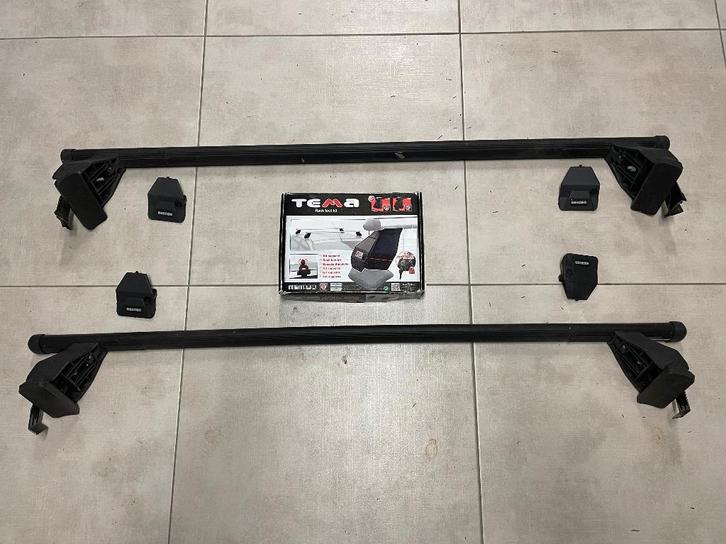 Barres de toit universellles, Autos : Pièces & Accessoires, Barres latérales, Utilisé, Enlèvement