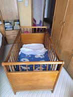 Babybed met verstelbare zijwand met matras, matrasbeschermer, Ophalen, Matras