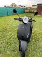 Gts Toscana scooter A klasse, Fietsen en Brommers, Scooters | Overige merken, Ophalen, Gts Toscana, Klasse A (25 km/u), Zo goed als nieuw