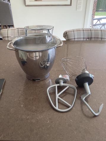 Kenwood chef mengkom, Elektronische apparatuur, 4 liter of meer, Ophalen of Verzenden, Zo goed als nieuw, 3 snelheden of meer