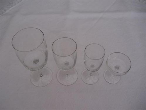 Kristallen glasservies, Verzamelen, Glas en Drinkglazen, Zo goed als nieuw, Overige typen, Ophalen of Verzenden