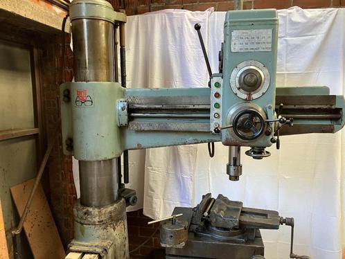 radiaalboormachine, Doe-het-zelf en Bouw, Gereedschap | Boormachines, Zo goed als nieuw, Boormachine, Ophalen