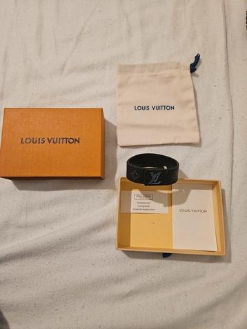 Louis vuitton slim bracelet beschikbaar voor biedingen