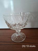 Set van 13 vintage dessert- of cocktailcoupe glazen, Verzamelen, Ophalen of Verzenden, Zo goed als nieuw
