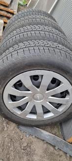 Wielen met banden AUDI A3 185/65/r15, Ophalen of Verzenden, Zo goed als nieuw