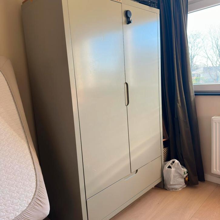Mooie grote kledingkast Childhome, Kinderen en Baby's, Kinderkamer | Commodes en Kasten, Zo goed als nieuw, Kast, Ophalen