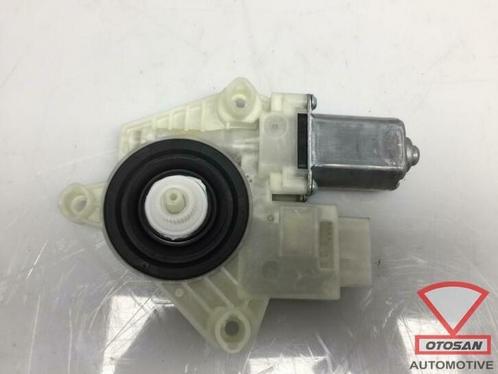 skoda fabia 2018 sport raammotor rechts achter 6v0959812a, Auto-onderdelen, Elektronica en Kabels, Skoda, Gebruikt