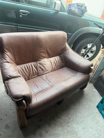 Sofa beschikbaar voor biedingen