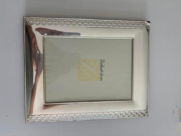 Valenti en co fotokader of spiegel beschikbaar voor biedingen