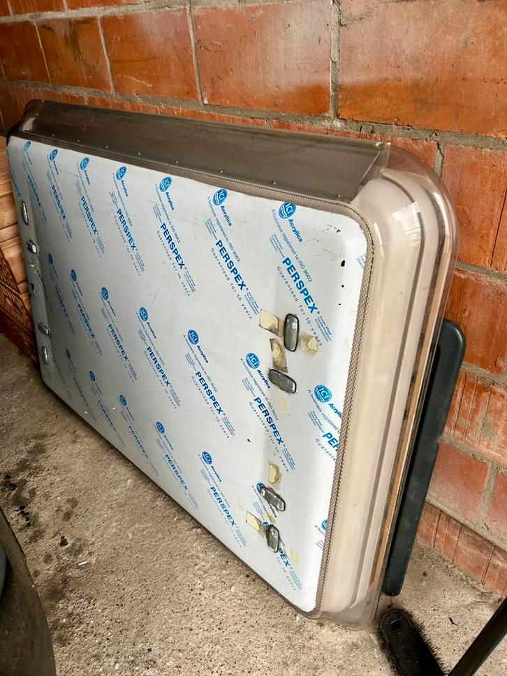 Heki Panoramadakluik voor Caravan/Camper – 100x60 cm, Caravans en Kamperen, Caravanaccessoires, Zo goed als nieuw, Ophalen