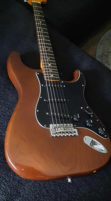 Original 1977 Fender Strat TE KOOP!