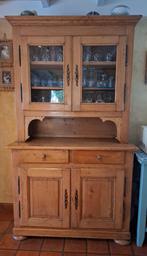 Antieke massieve vitrinekast, Ophalen, Gebruikt, Grenenhout
