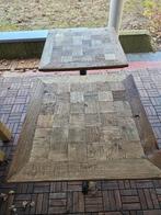 Ensemble de deux tables bistrots et quatre chaises, Maison & Meubles, Tables | Tables à manger, Quatre personnes, 50 à 100 cm