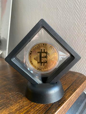  Pièce Bitcoin de décoration - Neuve et sous vitrine  beschikbaar voor biedingen