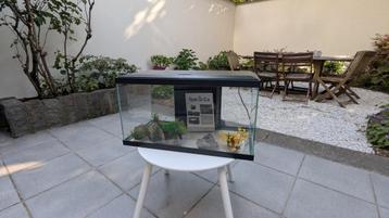 Tom&co 58 liter volledig uitgerust aquarium beschikbaar voor biedingen