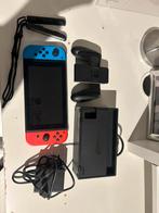Nitendo switch, Games en Spelcomputers, Spelcomputers | Nintendo Switch, Ophalen, Met 2 controllers, Zo goed als nieuw, Switch Original