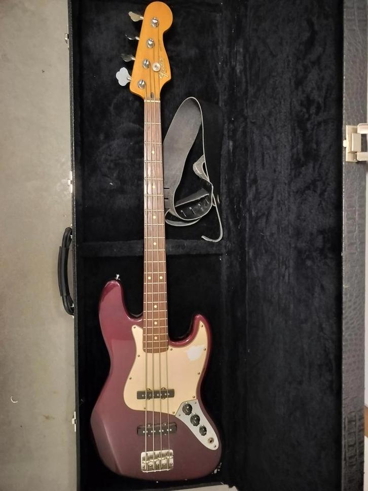 Fender jazz bass mex, Musique & Instruments, Instruments à corde | Guitares | Basses, Utilisé, Électrique, Enlèvement