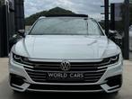 Volkswagen Arteon 2.0TDi R-Line COCKPIT TOIT PANO NAVI FULL, Auto's, Volkswagen, 116 g/km, Arteon, 4 cilinders, Alcantara