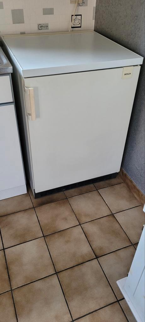 Kleine koelkast, Electroménager, Réfrigérateurs & Frigos, Utilisé, Sans bac à congélation, 100 à 150 litres, Moins de 85 cm, 45 à 60 cm