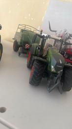 Miniatuur tractors en balenpers, Hobby en Vrije tijd, Modelauto's | 1:32, Ophalen, Zo goed als nieuw, Tractor of Landbouw, SIKU