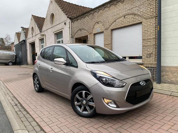 Hyundai ix20/1.6i GO / 2019 / 5000.km / Automaat / Garantie, Auto's, Hyundai, Bedrijf, Te koop, iX20, ABS, Achteruitrijcamera