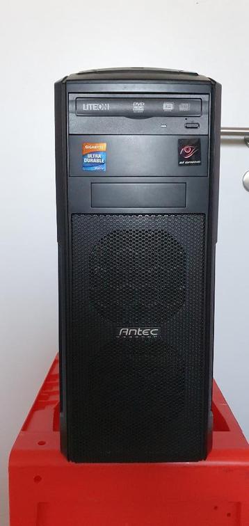 PC kast Antec met voeding 650W beschikbaar voor biedingen