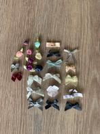 Mini noeuds et fleurs pour couture/scrapbooking, Comme neuf