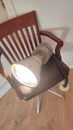 Industriële hanglamp, Ophalen