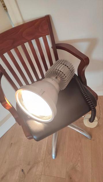 Industriële hanglamp  beschikbaar voor biedingen