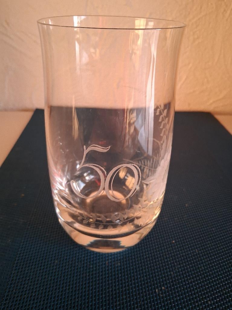 JUBILEUM GLAS 50J., Verzamelen, Glas en Drinkglazen, Ophalen of Verzenden