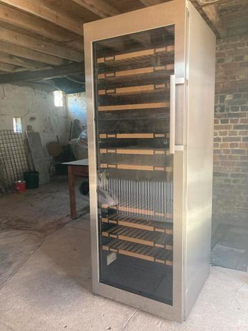 Wijnfrigo Liebherr Vinidor beschikbaar voor biedingen