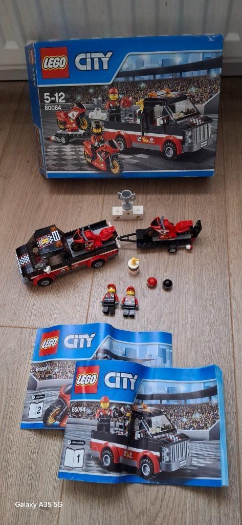 LEGO CITY 60084 racemotor voor racevervoer, Kinderen en Baby's, Speelgoed | Duplo en Lego, Zo goed als nieuw, Lego, Complete set