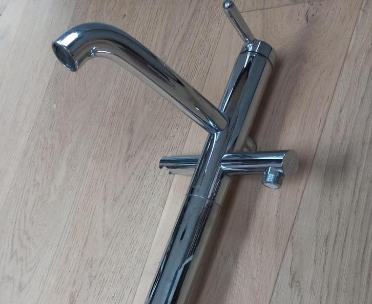 Vrijstaande kraan, Doe-het-zelf en Bouw, Sanitair, Nieuw, Kraan, Ophalen