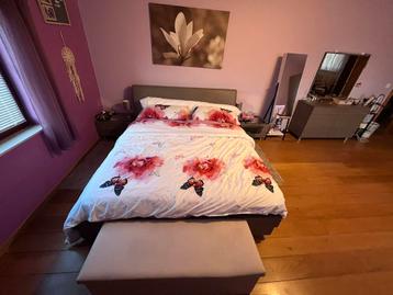 Chambre à coucher a vendre avant le 6/9/25, Enlèvement, Utilisé, Deux personnes