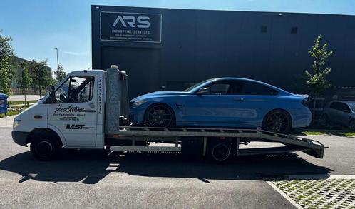 Mercedes-benz 413 takelwagen, Auto's, Bestelwagens en Lichte vracht, Particulier, Trekhaak, Mercedes-Benz, Diesel, Euro 4, Handgeschakeld
