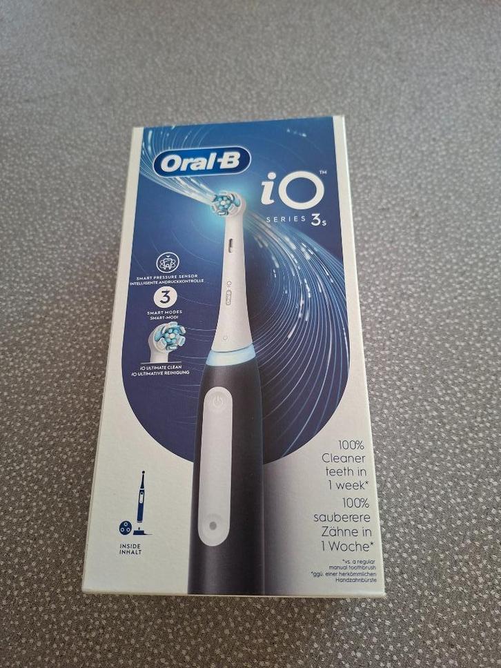 Oral-B | Elektrische tandenborstel IO3s Black Mat, Handtassen en Accessoires, Uiterlijk | Mondverzorging, Nieuw, Tandenborstel
