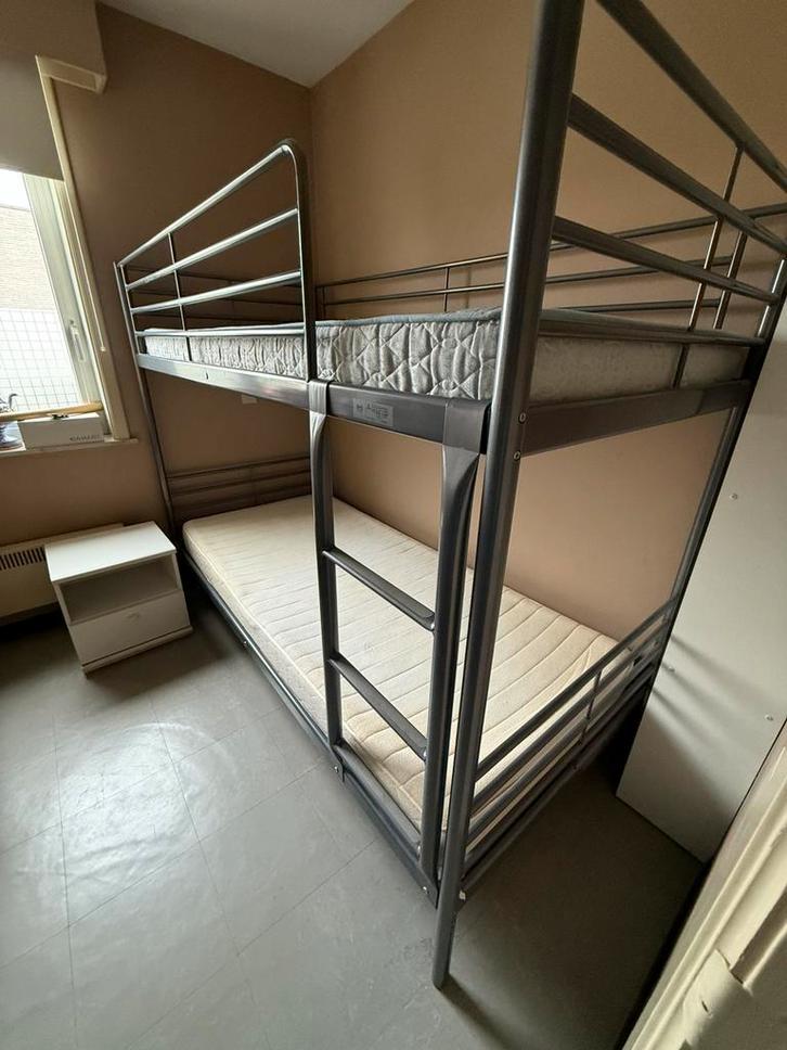 Stapelbed met 2 matrassen, Huis en Inrichting, Slaapkamer | Stapelbedden en Hoogslapers, Zo goed als nieuw, Stapelbed, 90 cm, 200 cm