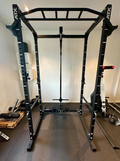 ATX 520 power rack met lat pulley station & accessoires, Sport en Fitness, Fitnessapparatuur, Zo goed als nieuw, Krachtstation