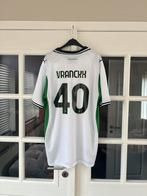 Nieuw voetbalshirt US Sassuolo 25/26 Vranckx, Verzamelen, Sportartikelen en Voetbal, Ophalen of Verzenden, Nieuw, Shirt