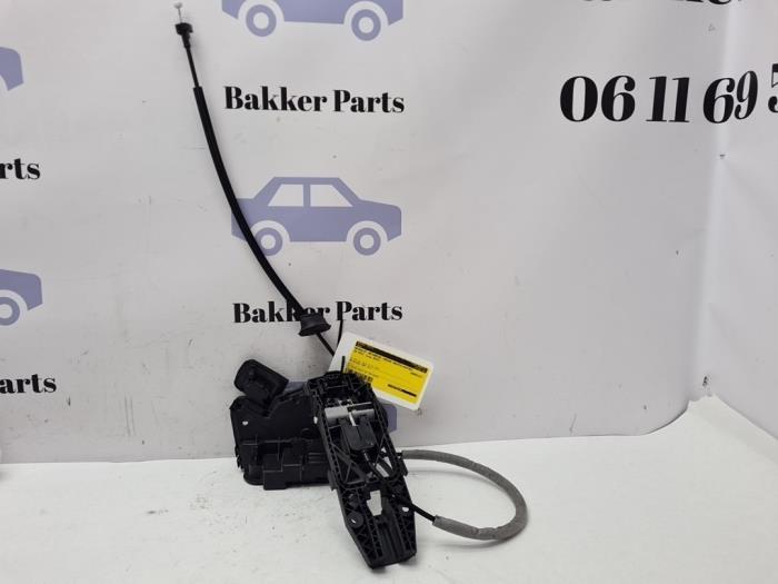 Deurslot Mechaniek 4Deurs rechts-achter van een Volkswagen G, Auto-onderdelen, Carrosserie, Volkswagen, Gebruikt, 3 maanden garantie