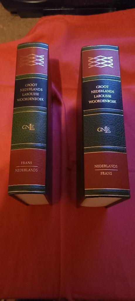 Larousse Groot Nederlands Frans Woordenboek, Livres, Dictionnaires, Comme neuf, Néerlandais, Enlèvement ou Envoi