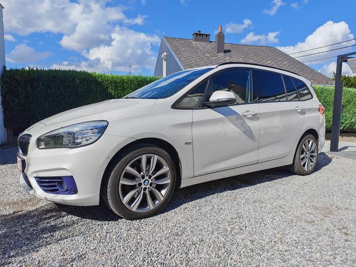 BMW serie 2 gran tourer 218d boite automatique, Auto's, BMW, Particulier, 2 Reeks Gran Tourer, ABS, Adaptieve lichten, Airbags